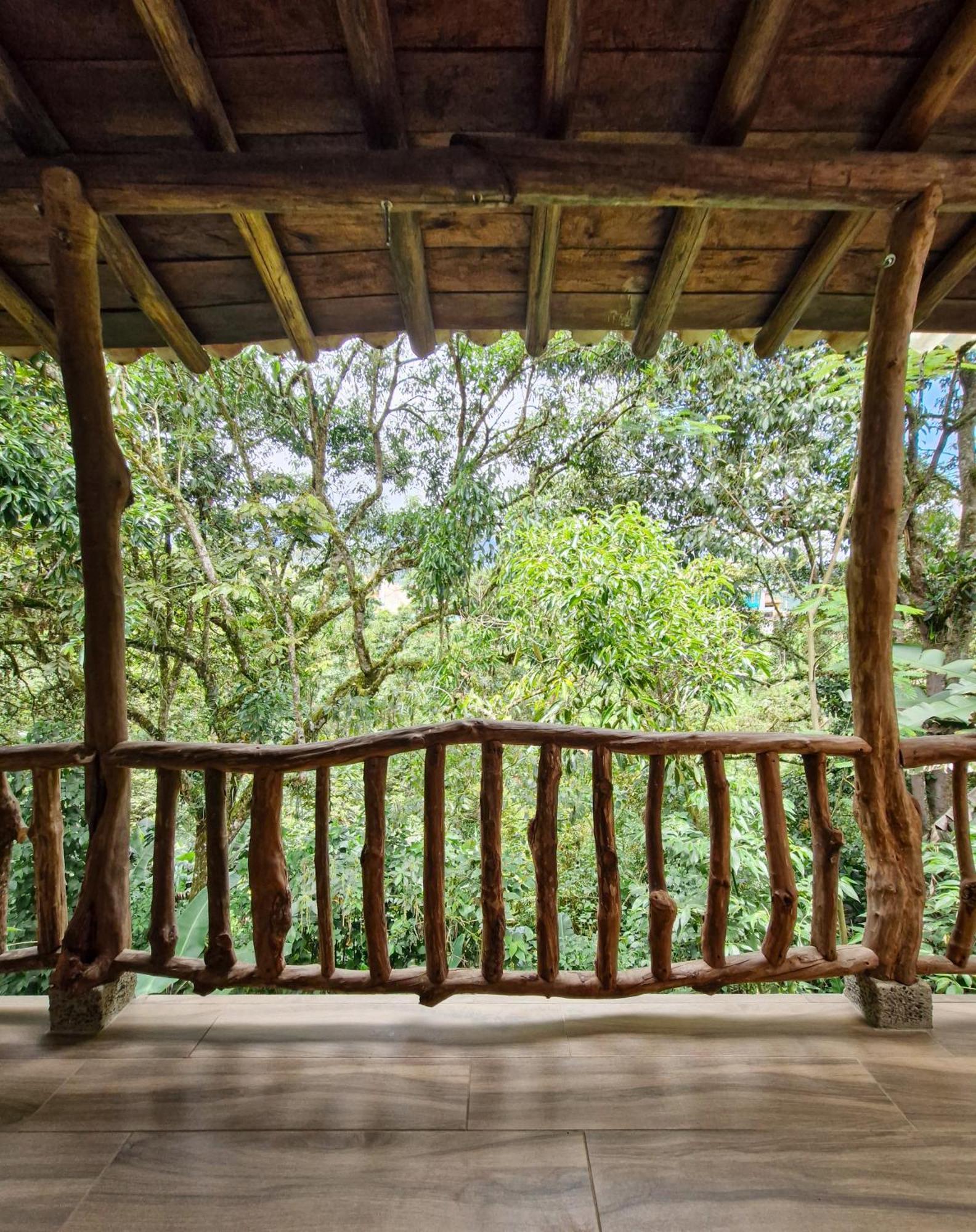 Caminos Alojamiento Jardin Bagian luar foto